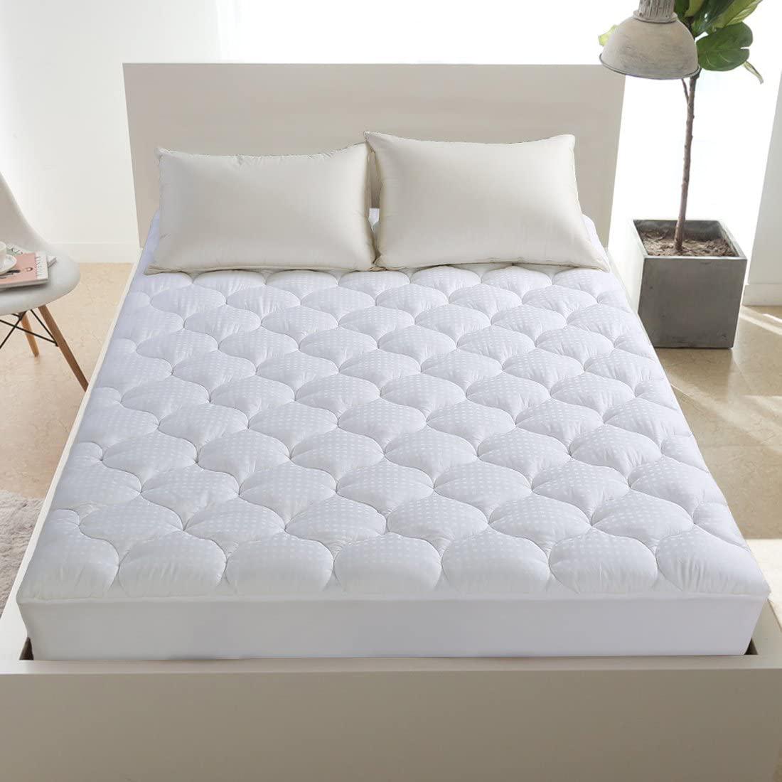 LEISURE TOWN Queen Mattress Pad Cover Cooling Mattress Topper Cotton Top Pillow Top with Snow Down Alternative Fill (8-21 Inch Fitted Deep Pocket)
