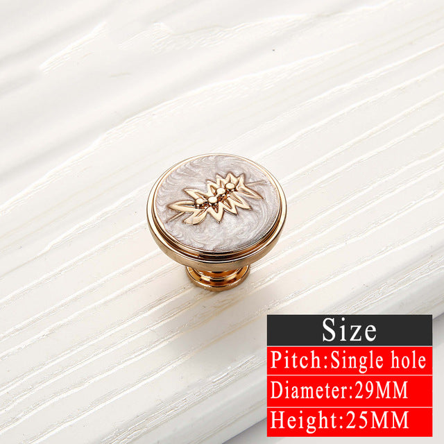 Gold Wardrobe / Dresser Door Handles & Knobs