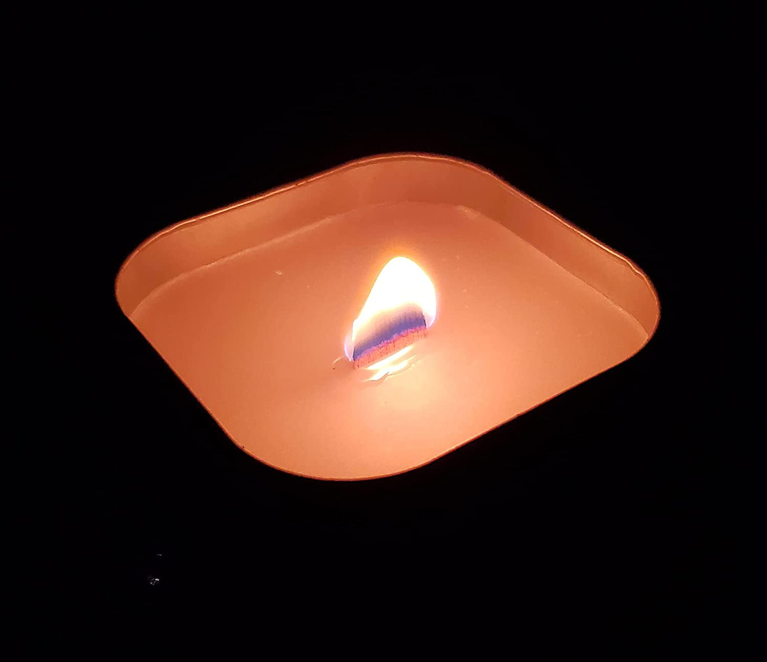  Scented Outdoor Citronella Candle with Wooden Crackle Wick - 6 oz