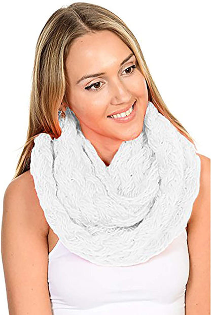 Basico Infinity Scarf | Winter Crochet Knit Scarf in One Size