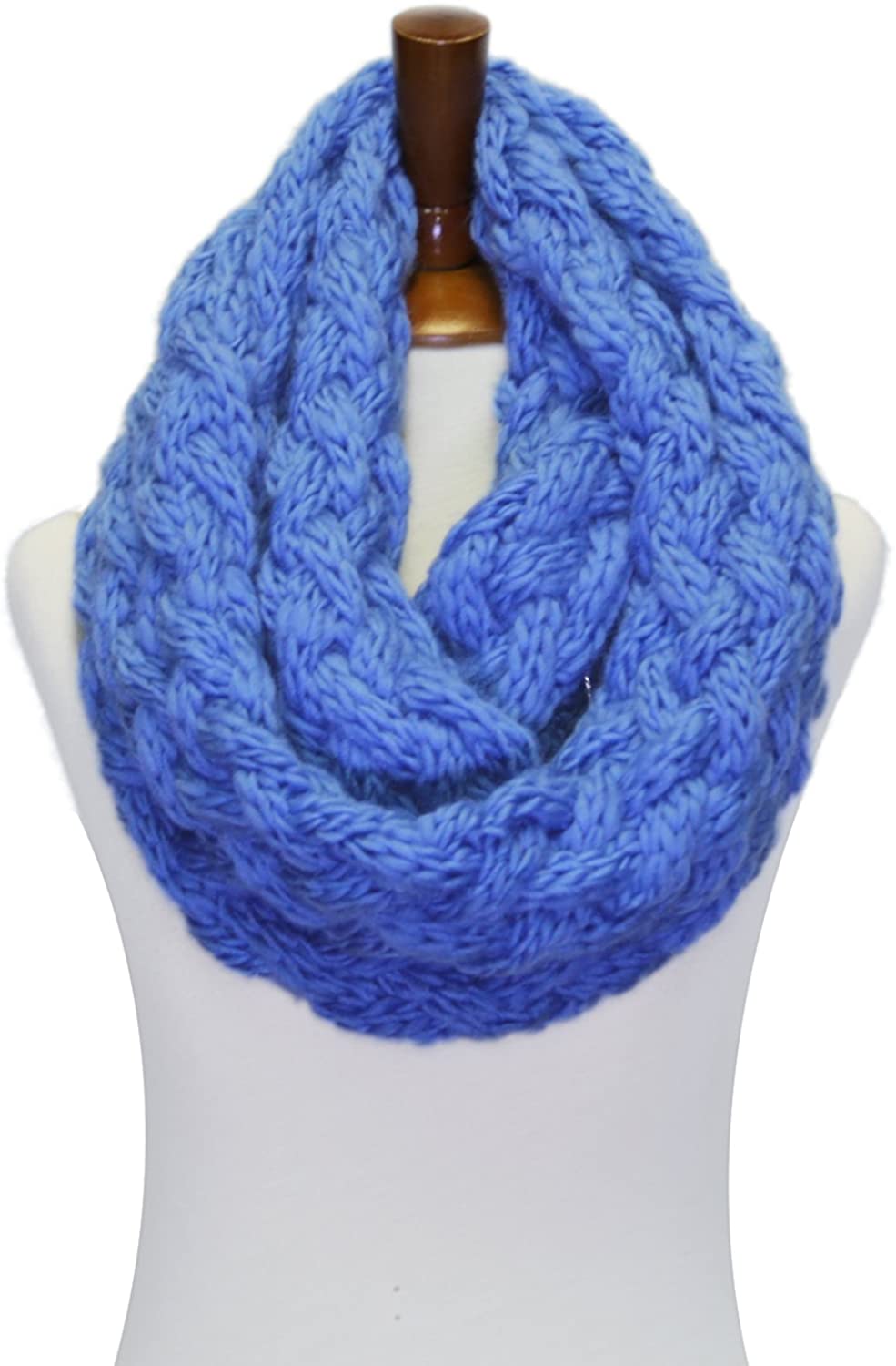 Basico Infinity Scarf | Winter Crochet Knit Scarf in One Size