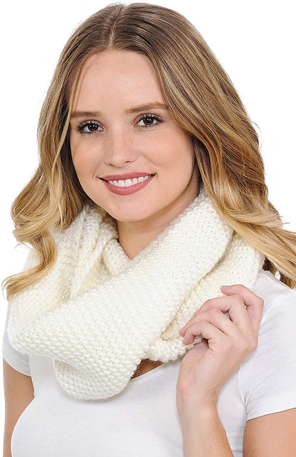 Basico Infinity Scarf | Winter Crochet Knit Scarf in One Size