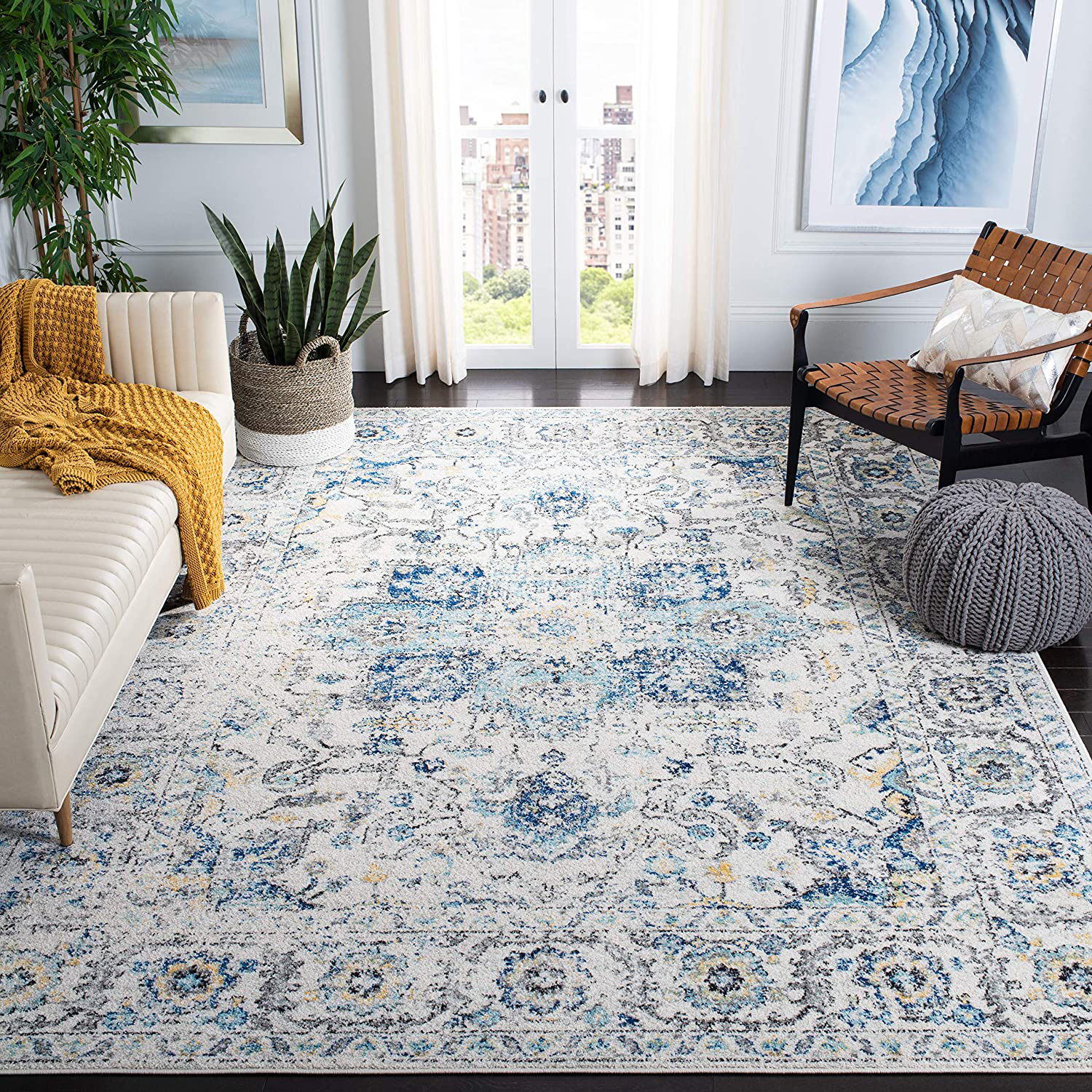 Safavieh Madison Collection MAD603K Oriental Snowflake Medallion Distressed Non-Shedding Stain Resistant Living Room Bedroom Area Rug, 4' x 4' Square, Turquoise / Ivory