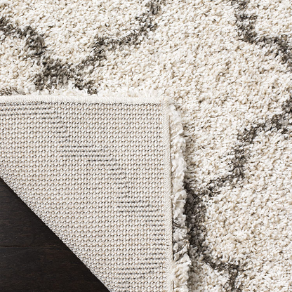 SAFAVIEH Hudson Shag Collection SGH282B Moroccan Trellis Non-Shedding Living Room Bedroom Dining Room Entryway Plush 2-inch Thick Area Rug, 5'3" x 5'3" Square, Grey / Ivory