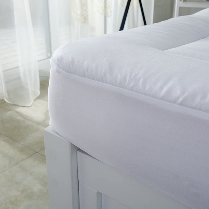 Full Mattress Pad Cover Pillow Cotton Top with Stretches to 18” Deep Pocket Fits Up to 8”-21” Cooling White Bed Topper (Down Alternative, Full Size)