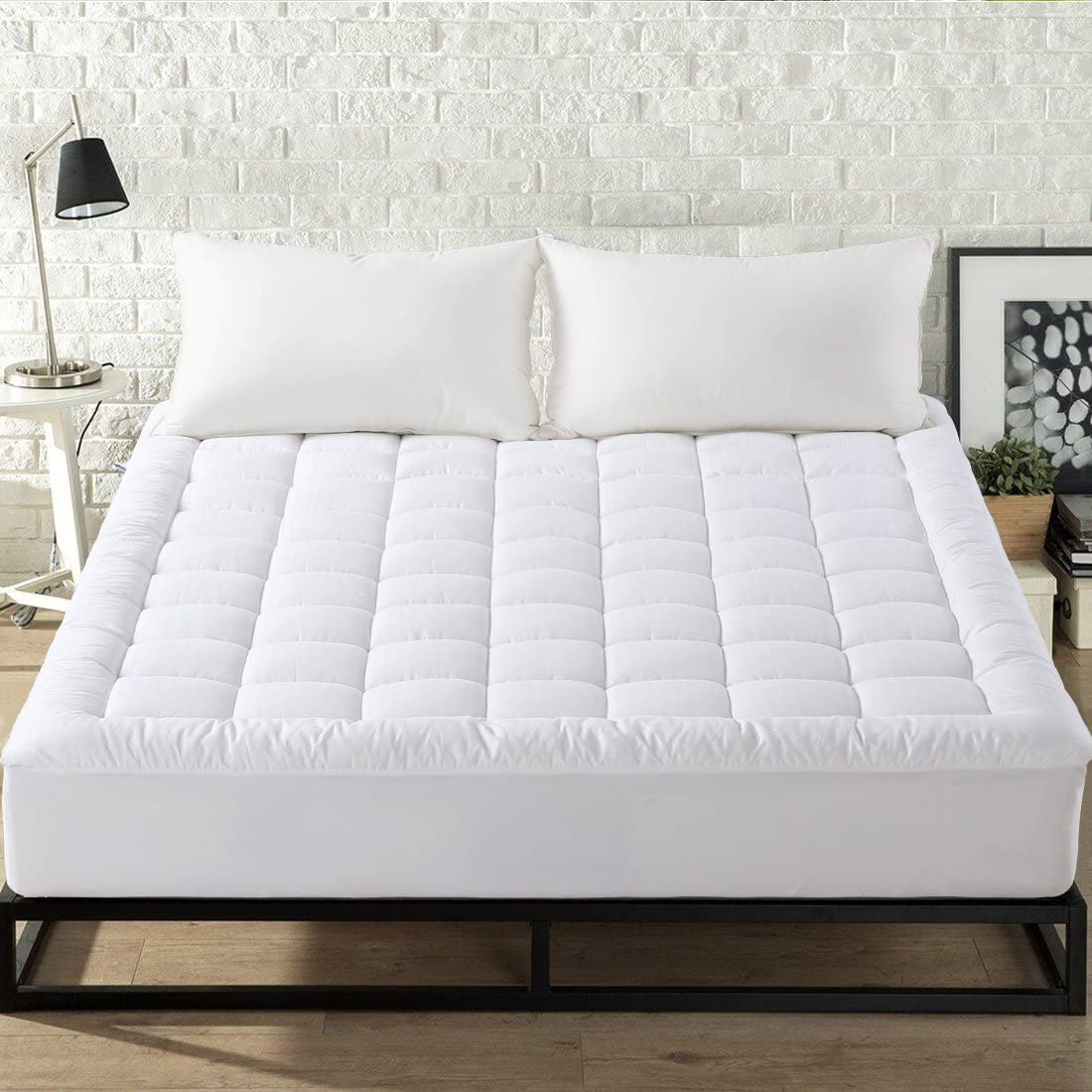 EASELAND Full Size Mattress Pad Pillow Top Mattress Cover Quilted Fitted Mattress Protector Cotton Top 8-21" Deep Pocket Cooling Mattress Topper (54x75 Inches, White)