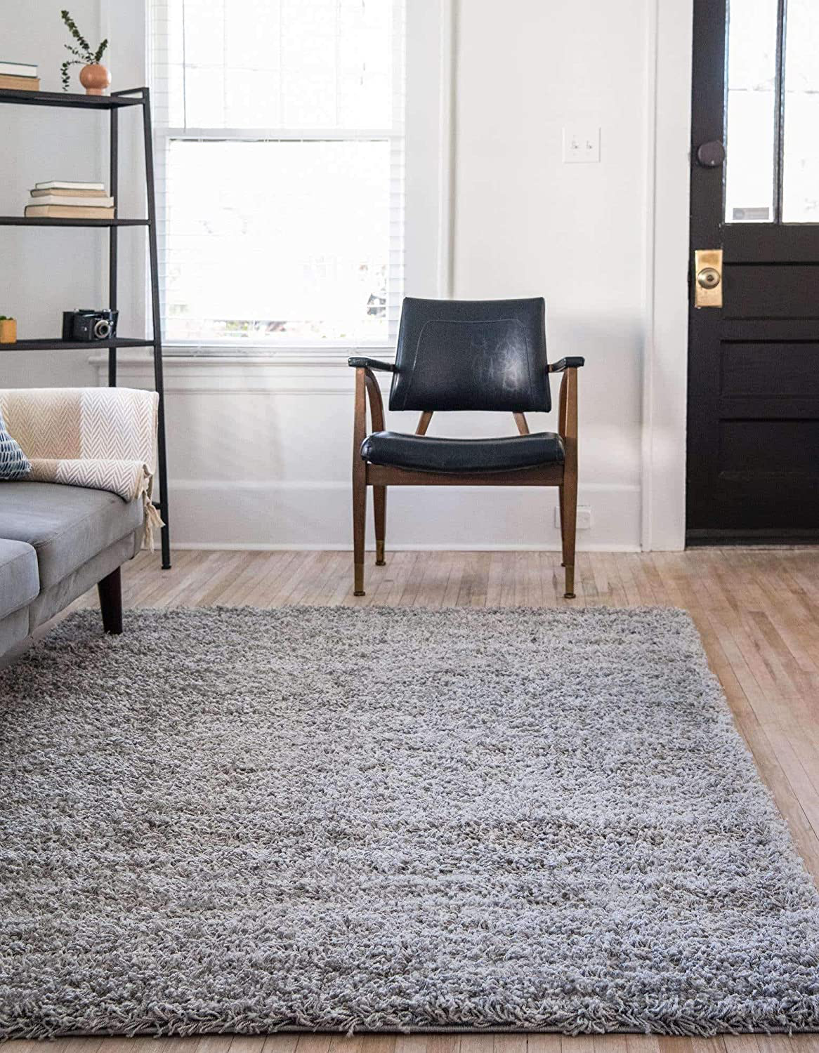 Unique Loom Solo Solid Shag Collection Area Modern Plush Rug Lush & Soft, 4' 0 x 4' 0, Cocoa
