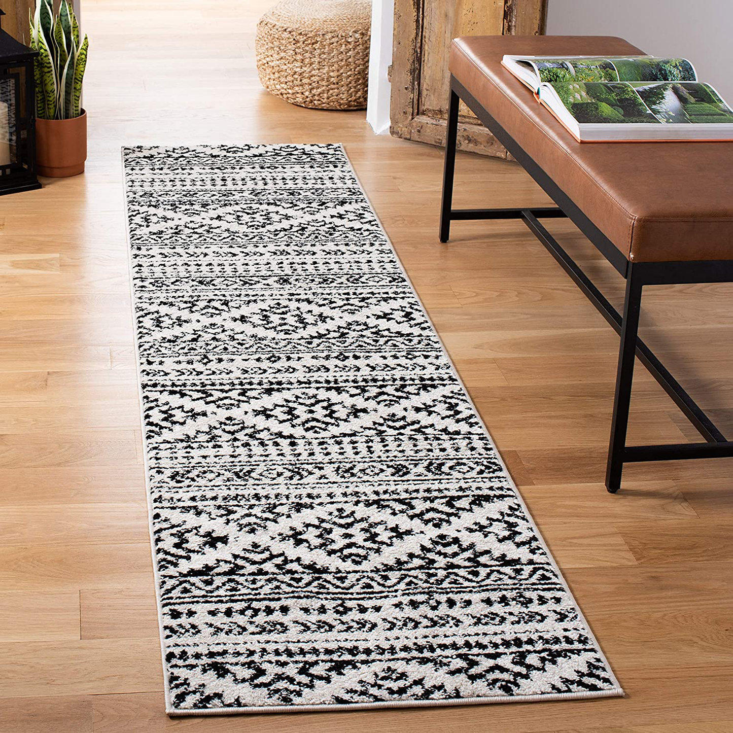 Safavieh Tulum Collection TUL272B Moroccan Boho Tribal Non-Shedding Stain Resistant Living Room Bedroom Runner, 2' x 21' , Ivory / Black