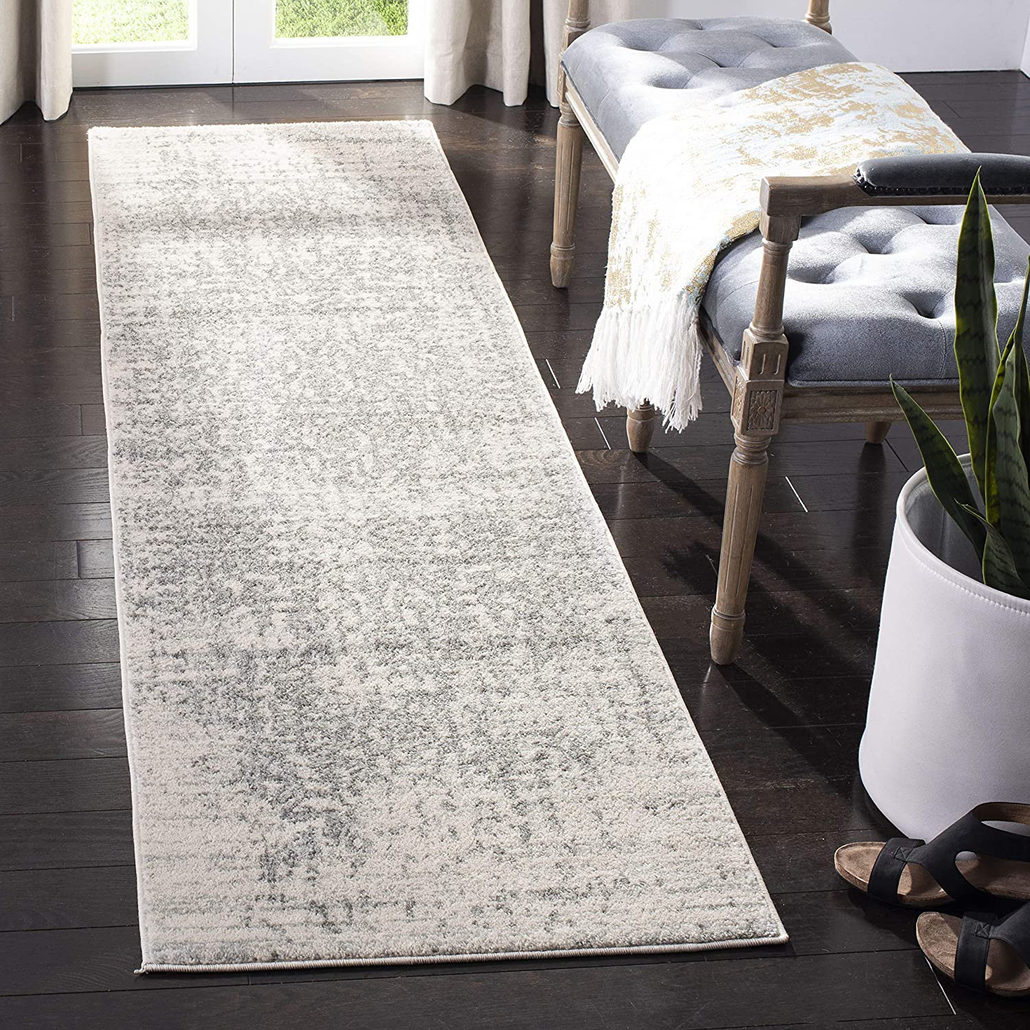 Safavieh Madison Collection MAD603G Oriental Snowflake Medallion Distressed Non-Shedding Stain Resistant Living Room Bedroom Runner, 2'3" x 10' , Silver / Ivory