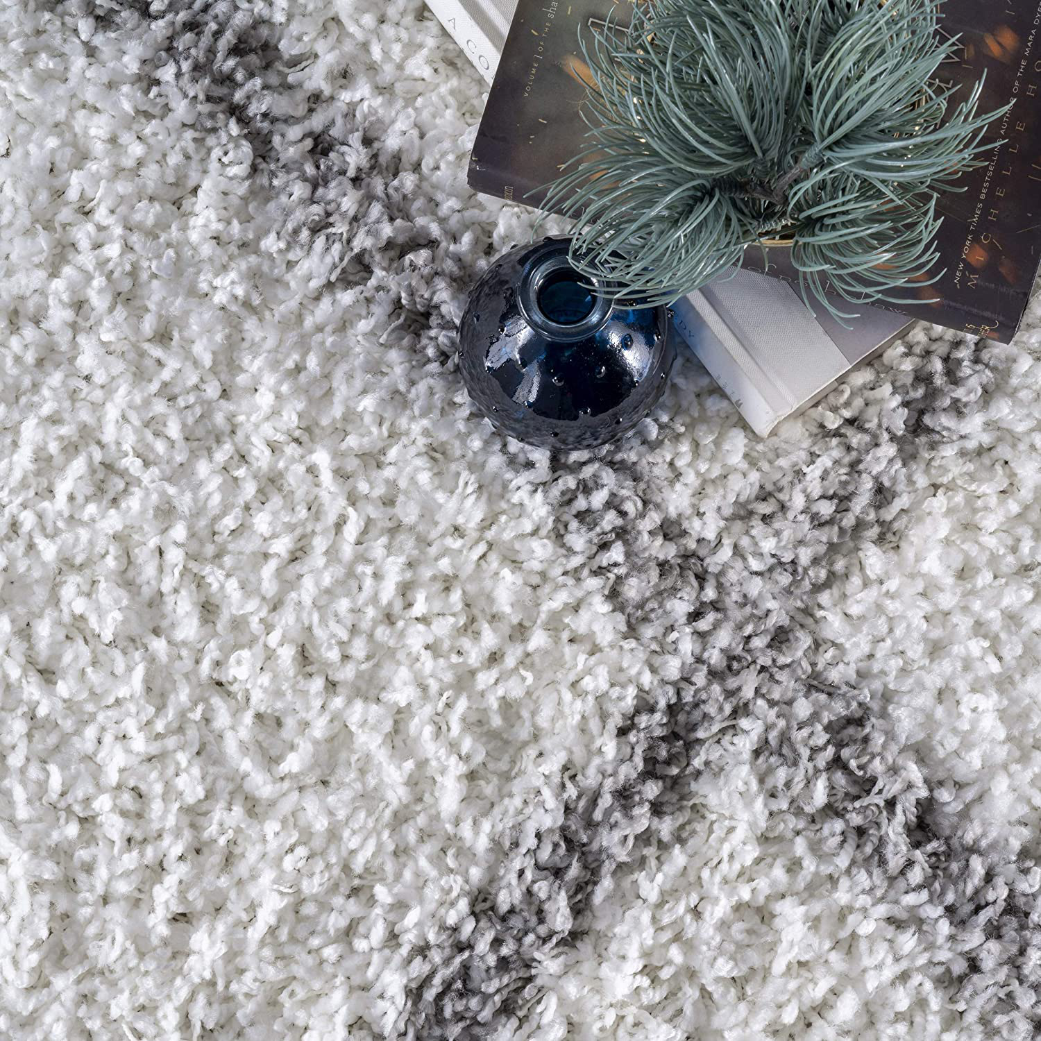 nuLOOM Tess Cozy Soft & Plush Modern Area Rug, 6' Round, White