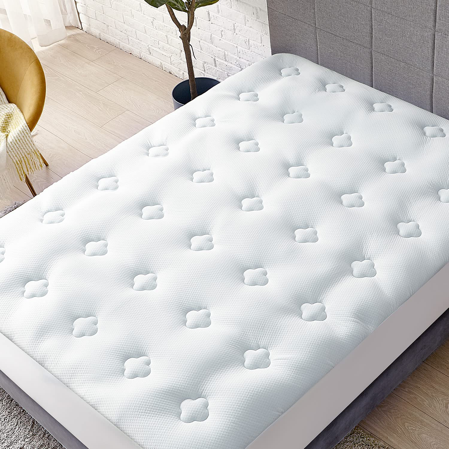 Hansleep Cal-King Memory Foam Mattress Pad Topper,Cooling Gel Bamboo Mattress Pad Fluffy Mattress Protector with Deep Pocket, Breathable Air Mattress Topper Cover, 72x84 Inches
