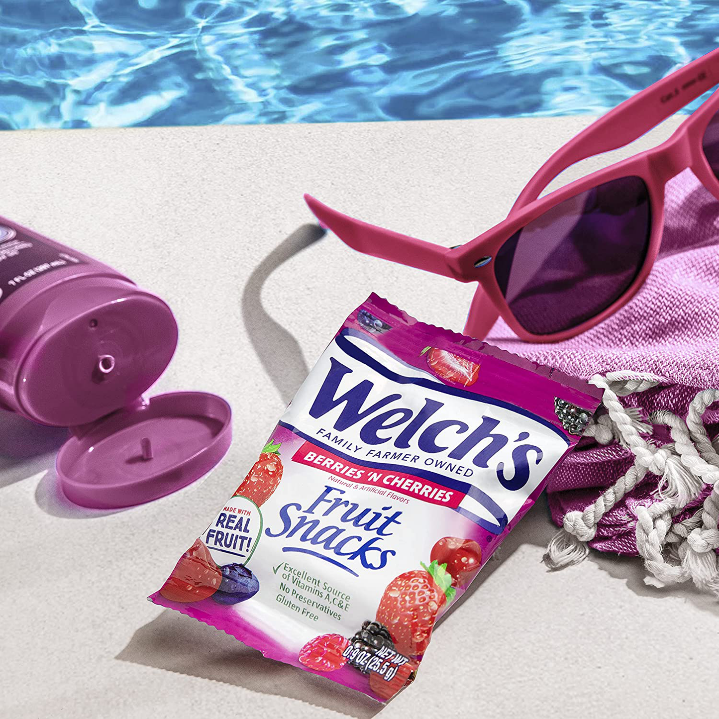 Welch's Fruit Snacks, Berries 'n Cherries, Gluten Free, Bulk Pack, 0.9 oz Individual Single Serve Bags (Pack of 40)