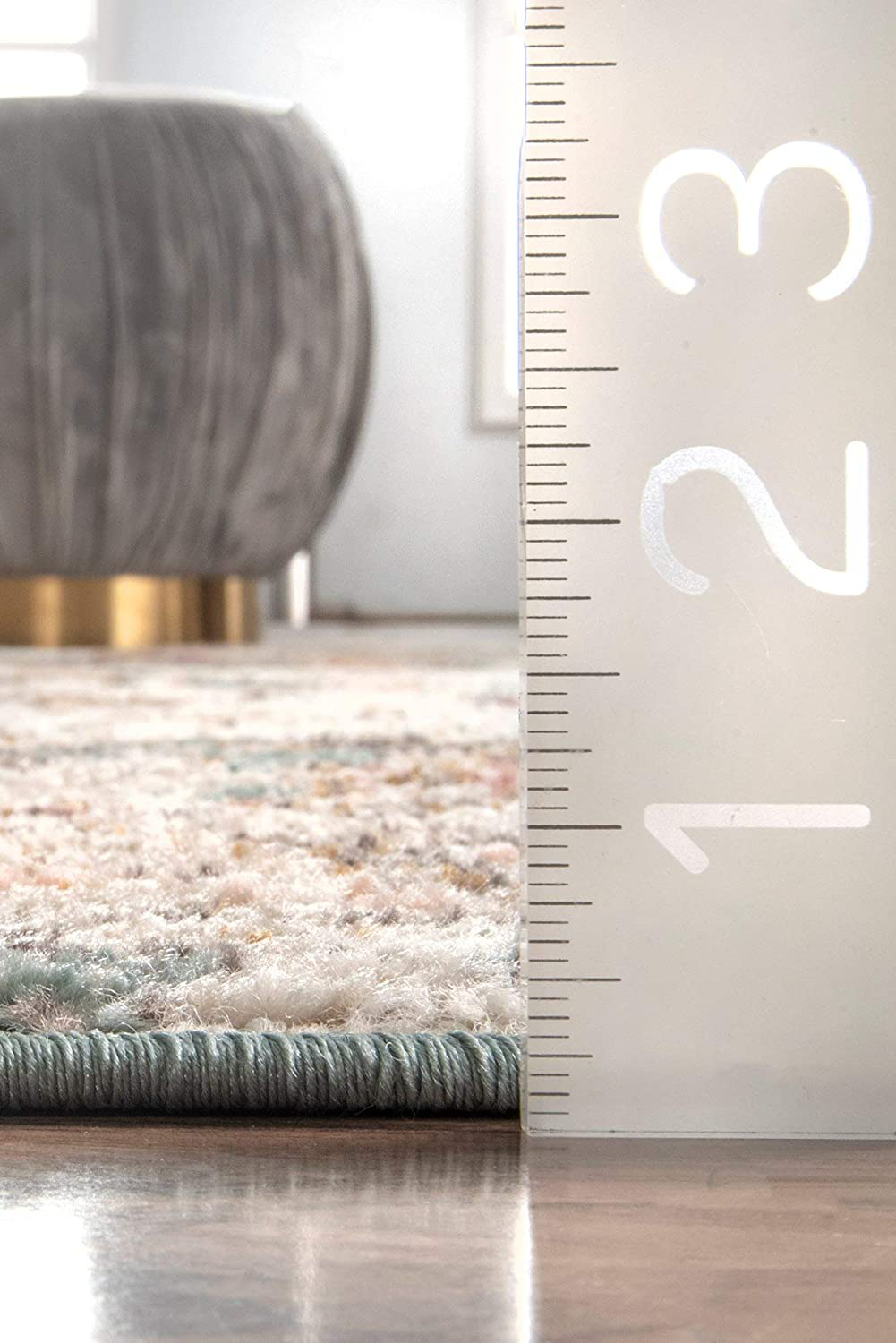 nuLOOM Shane Persian Vintage Area Rug, 6' Square, Beige