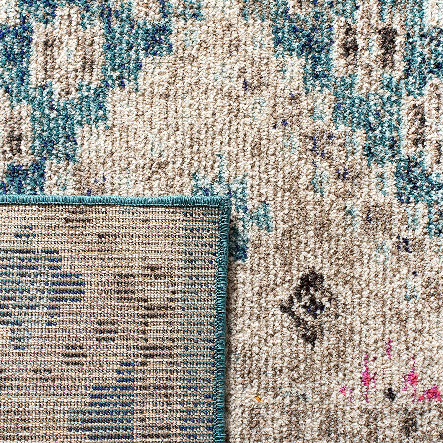 Safavieh Madison Collection MAD418Z Boho Diamond Distressed Non-Shedding Stain Resistant Living Room Bedroom Runner, 2'2" x 6' , Black / Yellow