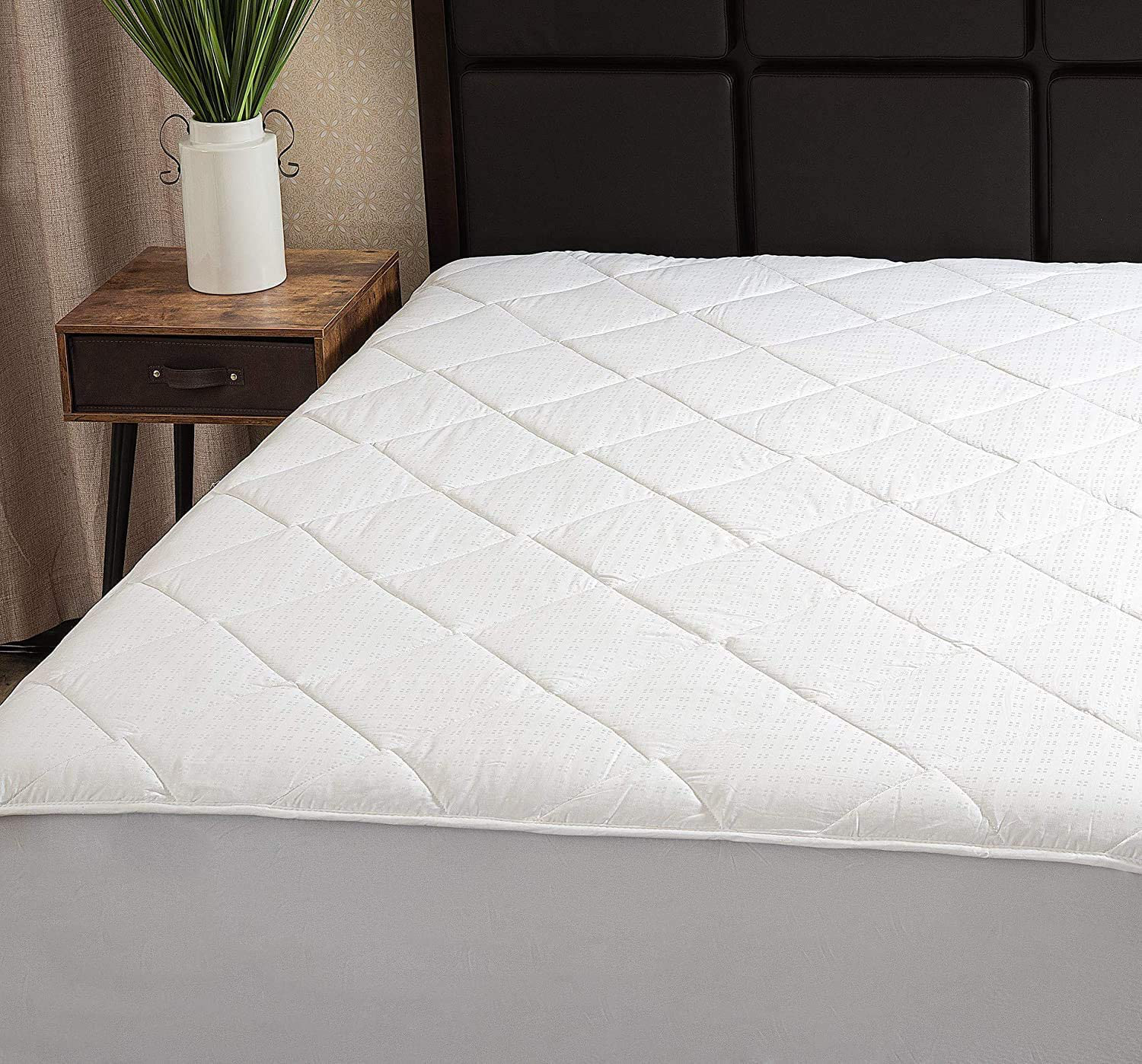 MAXI Full Mattress Pad Topper Fitted | Down Alternative Mattress Cover, 100% Cotton Top, 300 TC Quilted | Highly Breathable, Full Coverage Bed Mattress Pad | Full Size (54x75) Stretches to 16”