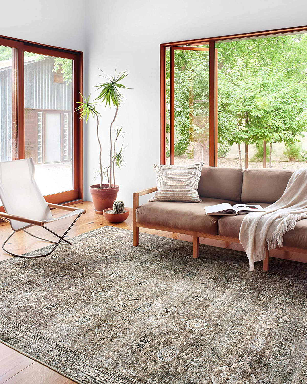 Loloi II Layla LAY-13 Antique Traditional Accent Rug 3'-6" x 5'-6"