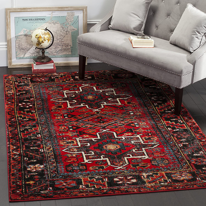 Safavieh Vintage Hamadan Collection VTH211A Oriental Traditional Persian Non-Shedding Stain Resistant Living Room Bedroom Area Rug 4' x 4' Square Red/Multi