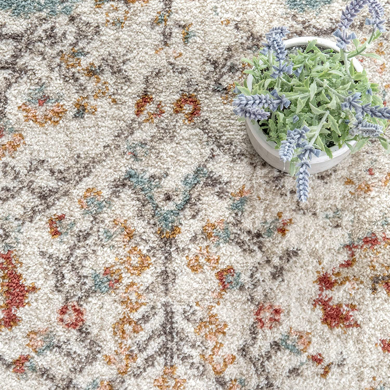 nuLOOM Rose Persian Vintage Area Rug, 3' x 5', Beige