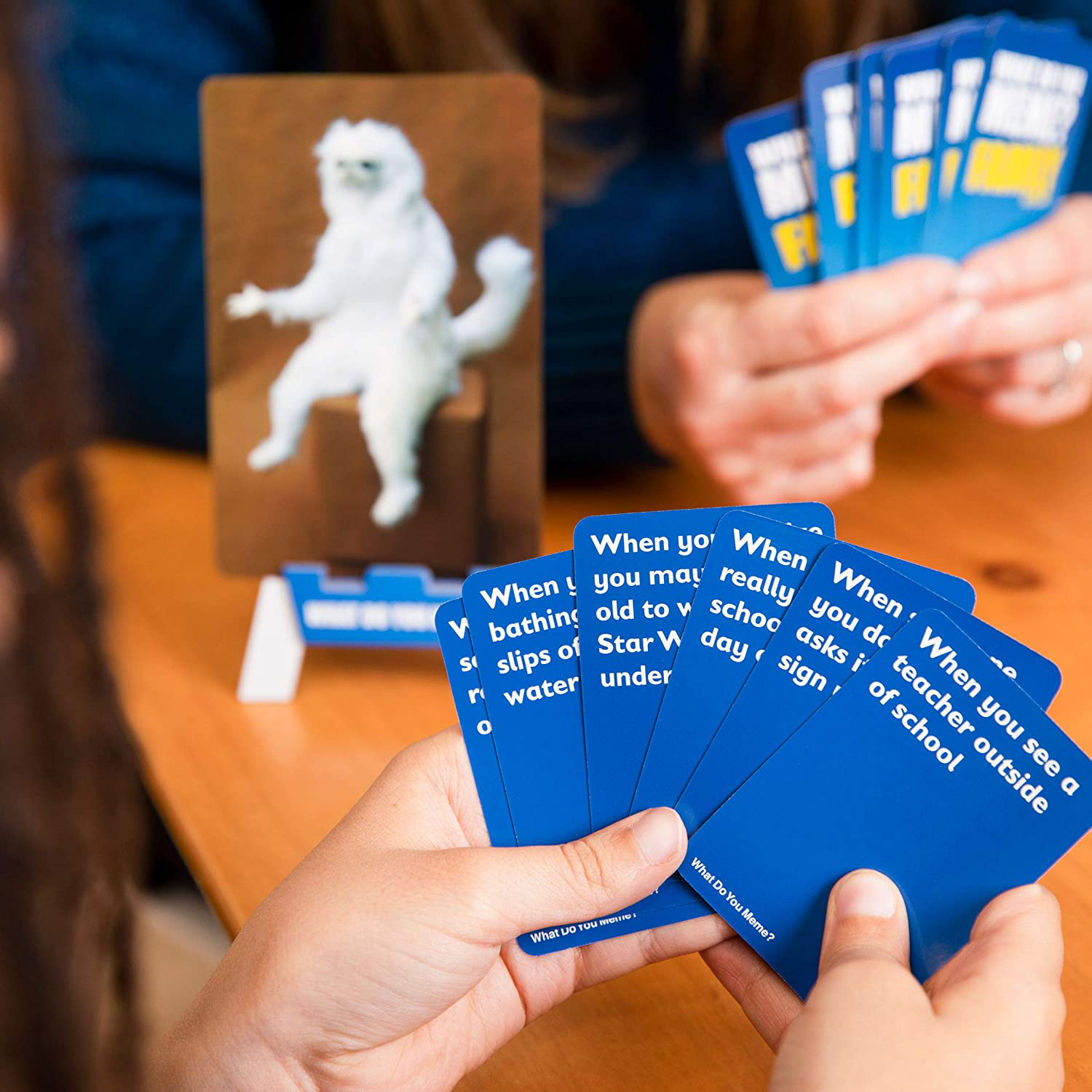 What Do You Meme? Family Edition - The Hilarious Family Game for Meme Lovers