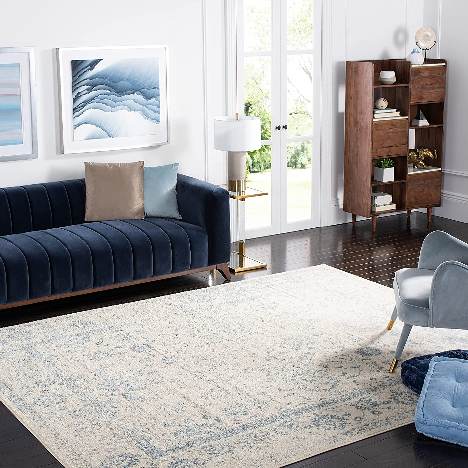 Safavieh Adirondack Collection ADR109S Oriental Distressed Non-Shedding Living Room Bedroom Area Rug, 5'1" x 7'6", Ivory / Slate