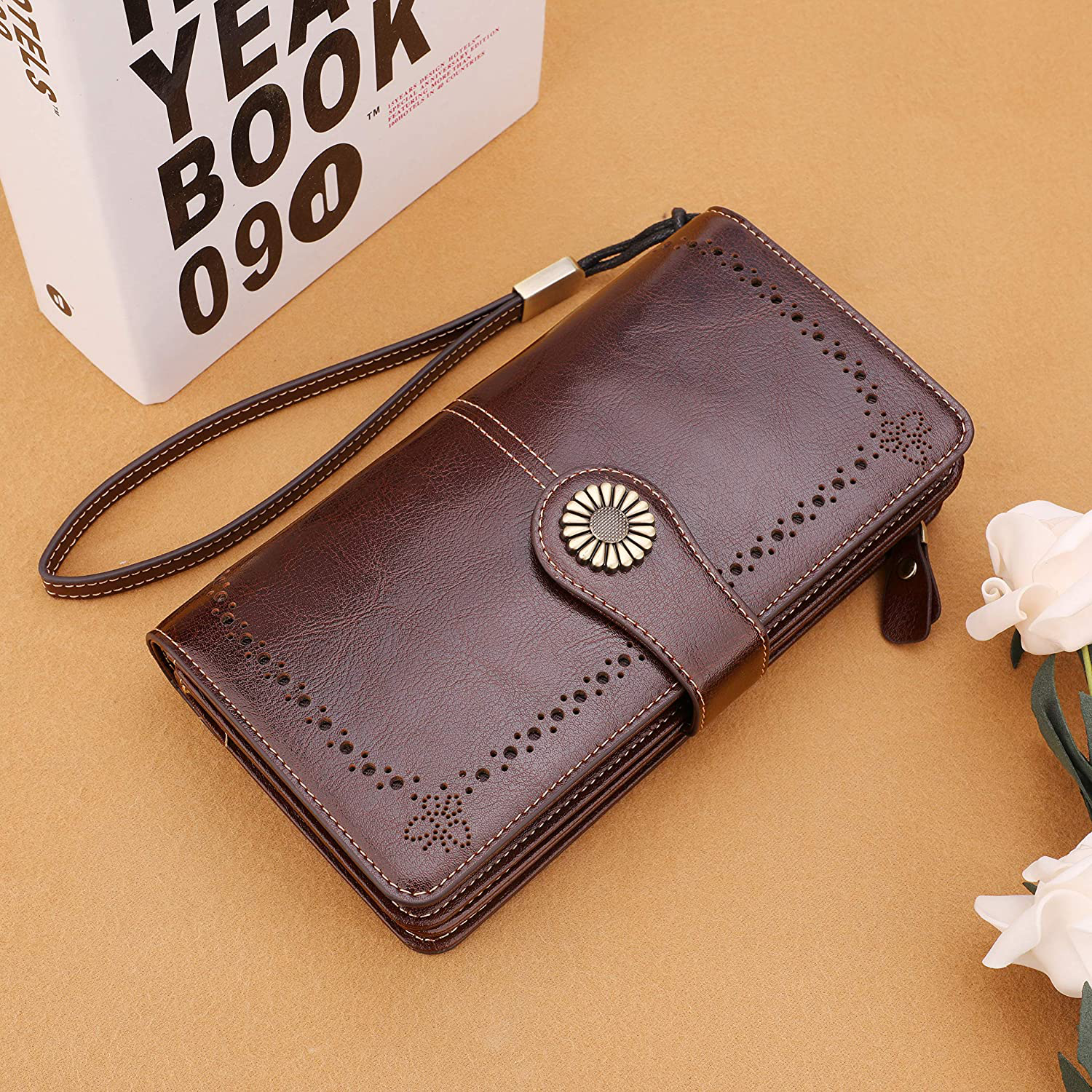 Lavemi Womens Large Capacity RFID Blocking Leather Wristlet Clutch Wallets Card Holder