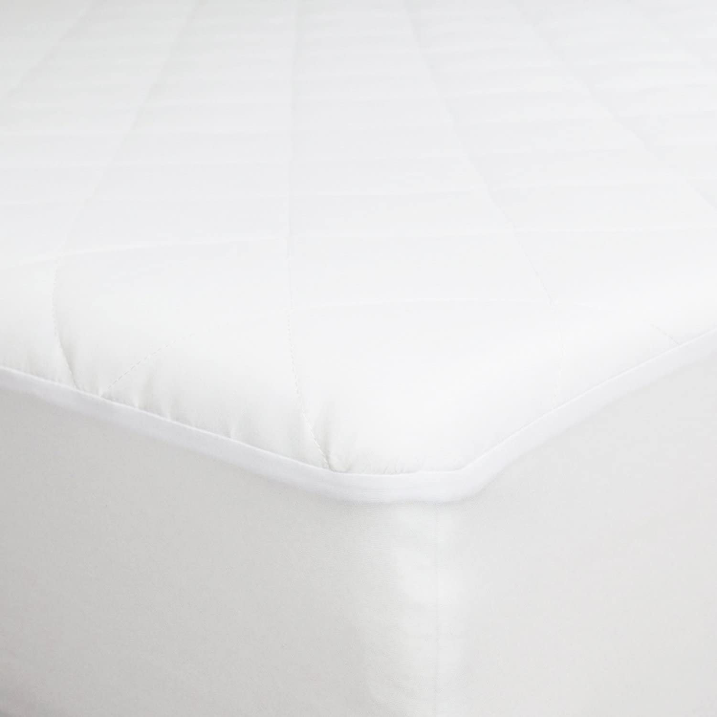 Furinno Angeland Quilted Mattress Pad, Twin, White