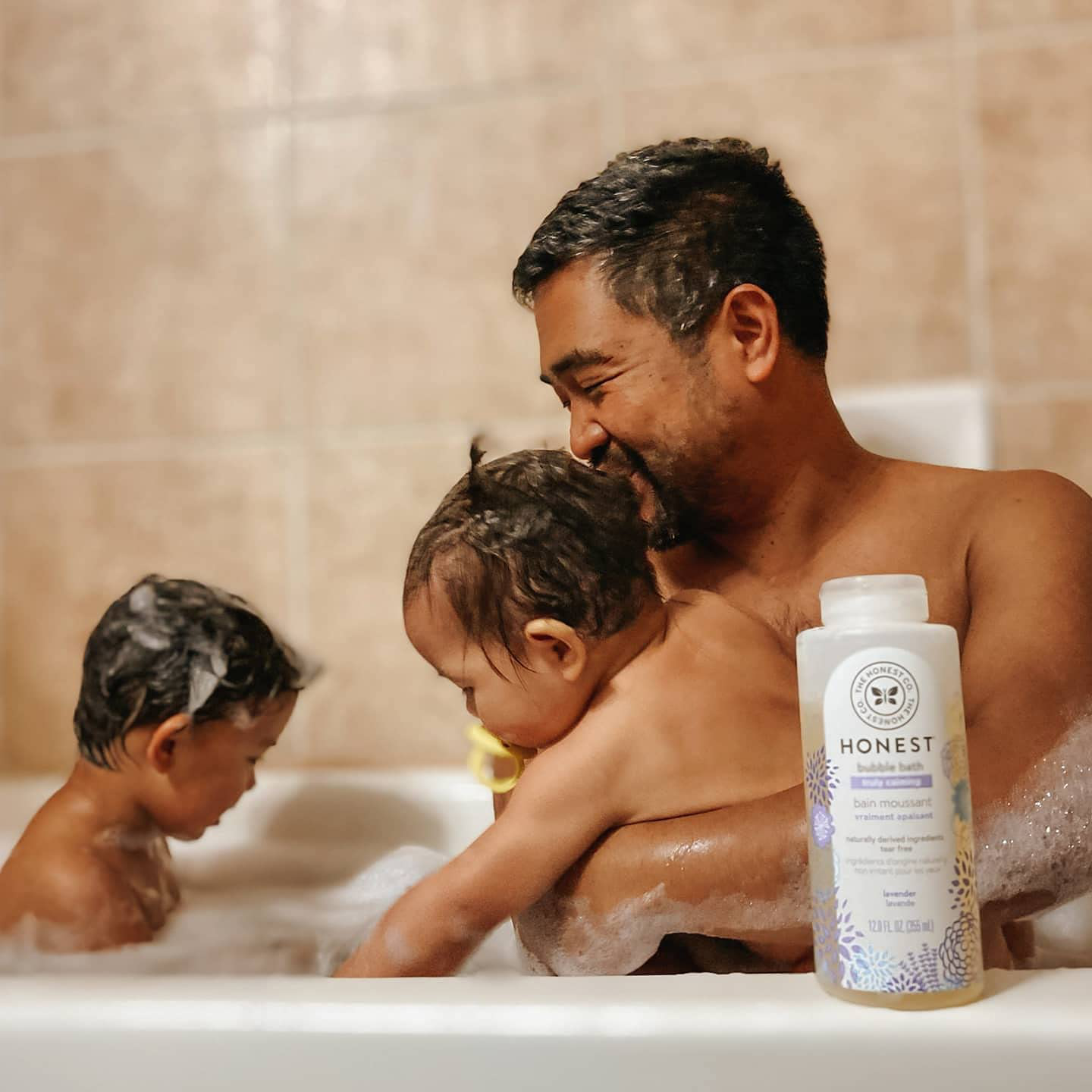 The Honest Company Truly Calming Lavender Bubble Bath Tear Free Kids Bubble Bath Naturally Derived Ingredients & Essential Oils Sulfate & Paraben Free Baby Bath 12 Fl Oz