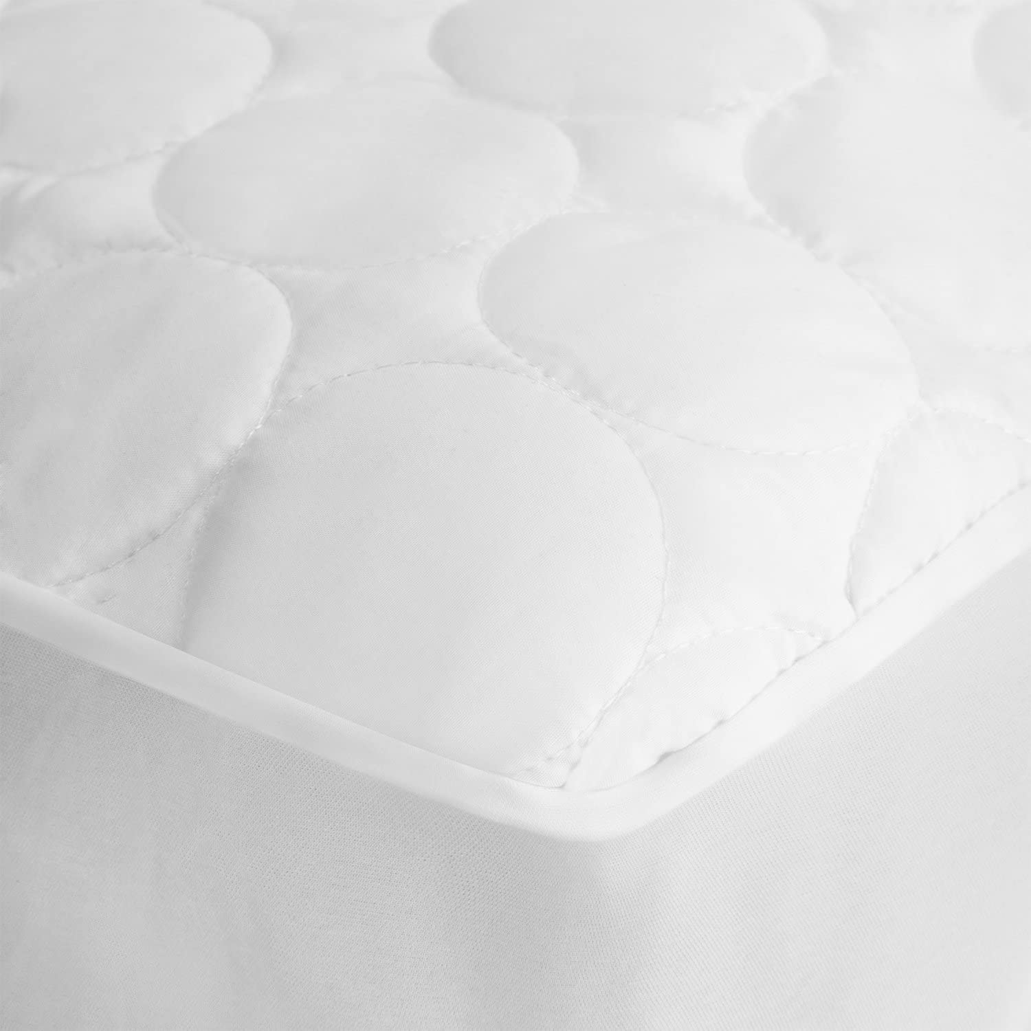 SUPERIOR Quilted Microfiber Mattress Pad Protector Cover, Hypoallergenic, Soft Quilted Fabric, Fully Elasticized Deep Pocket Skirt Accommodates 16-inch Mattress, White, Twin Size
