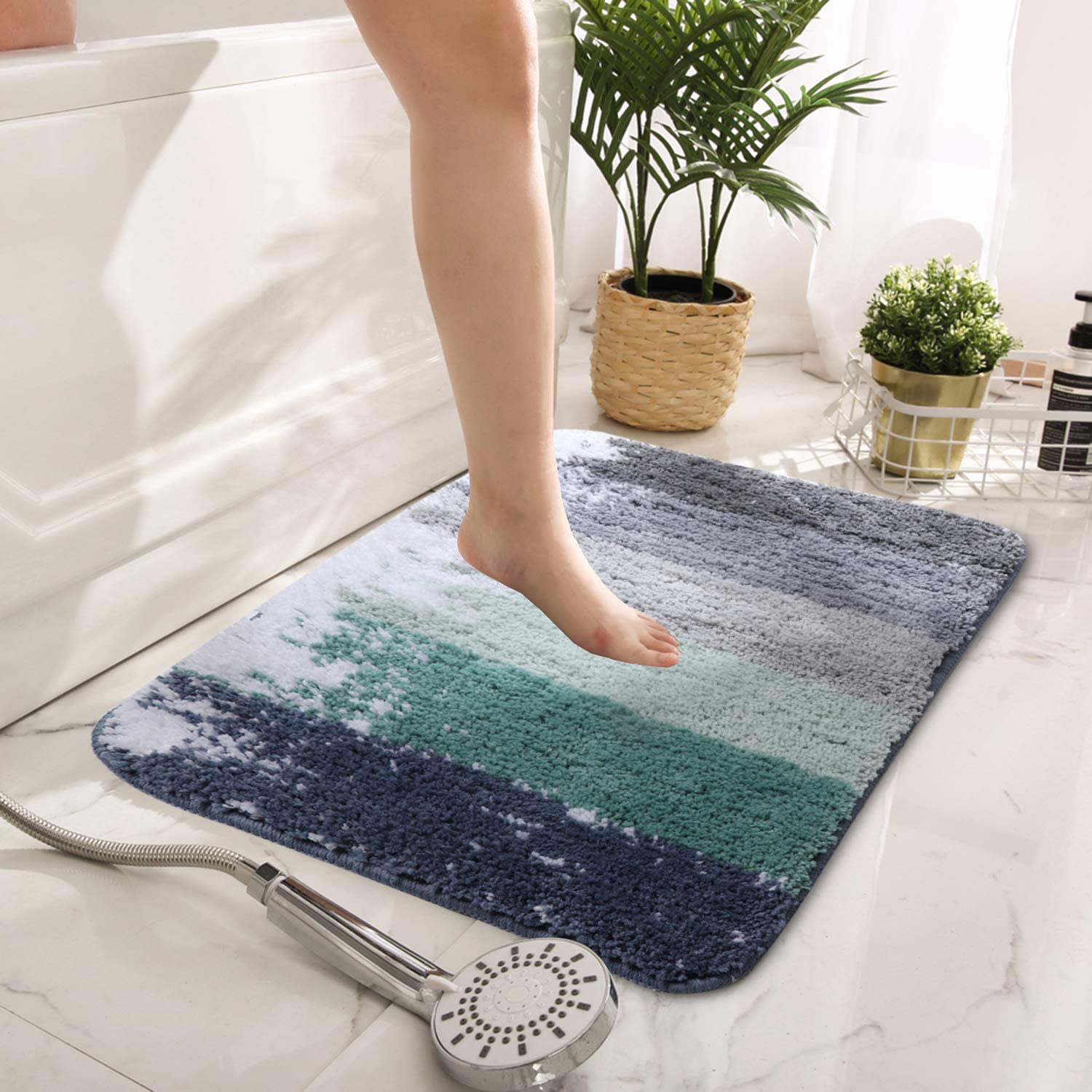 Simple and Soft, Polyester Fiber Carpet, Floor mat into The Bedroom and Living Room