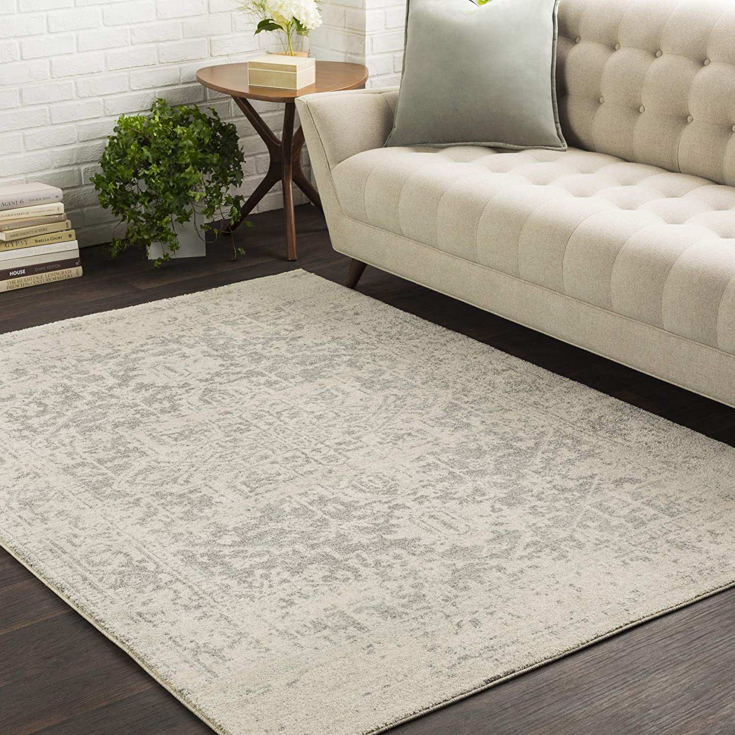 Janine Vintage Medallion Area Rug 3'11" x 5'7" Black