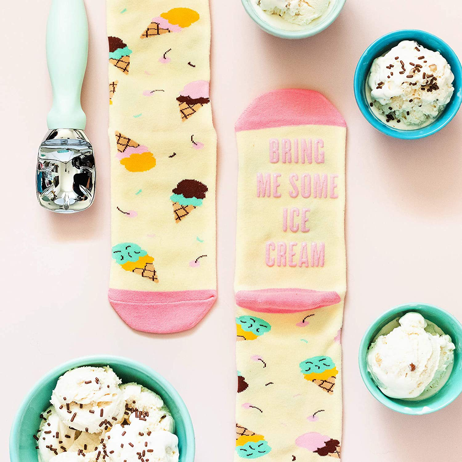 If You Can Read This, Bring Me Some - Funny Food Socks Novelty Christmas Gift & Secret Santa Idea For Men and Women