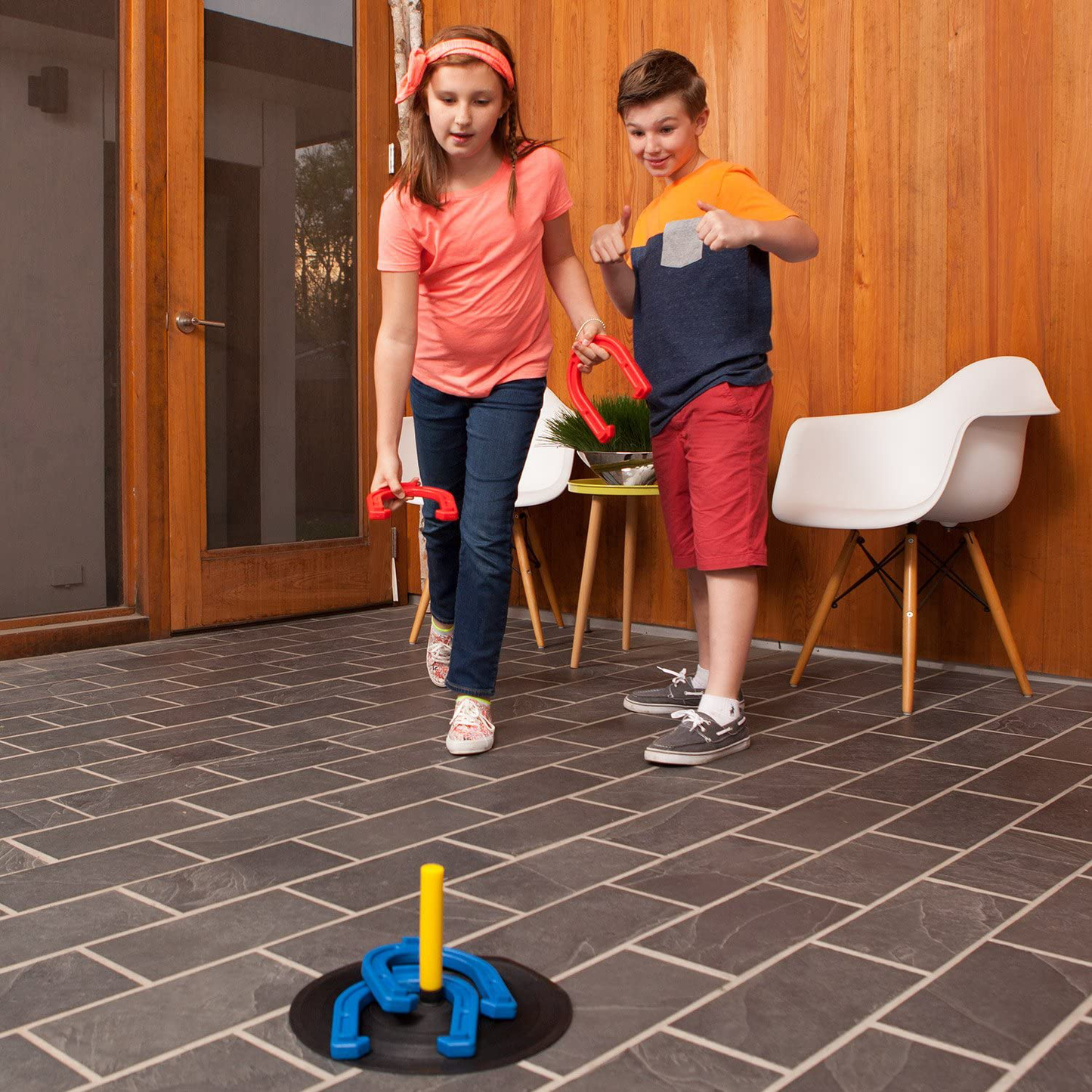 Champion Sports Indoor/Outdoor Horseshoe Set