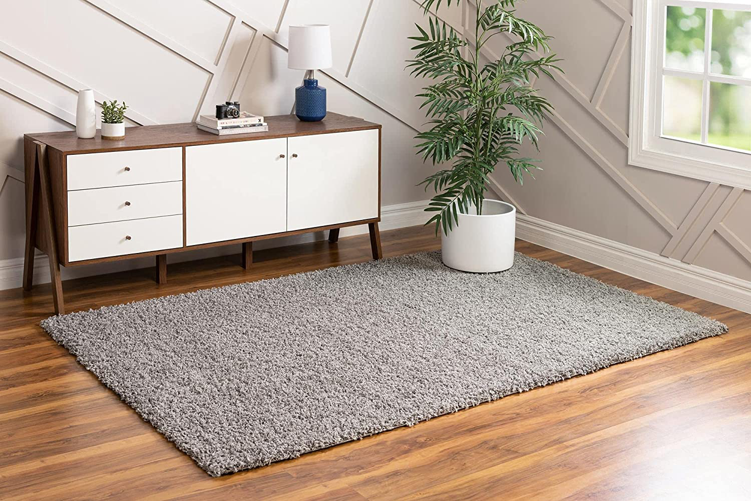 Unique Loom Solo Solid Shag Collection Area Modern Plush Rug Lush & Soft, 4' 0 x 4' 0, Cocoa
