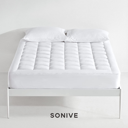 SONIVE Quilted Mattress Pad Soft Fluffy Pillow Top Mattress Cover Down Alternative Fill Topper Streches up to 21 Inches Deep Pocket (White, Cal King)