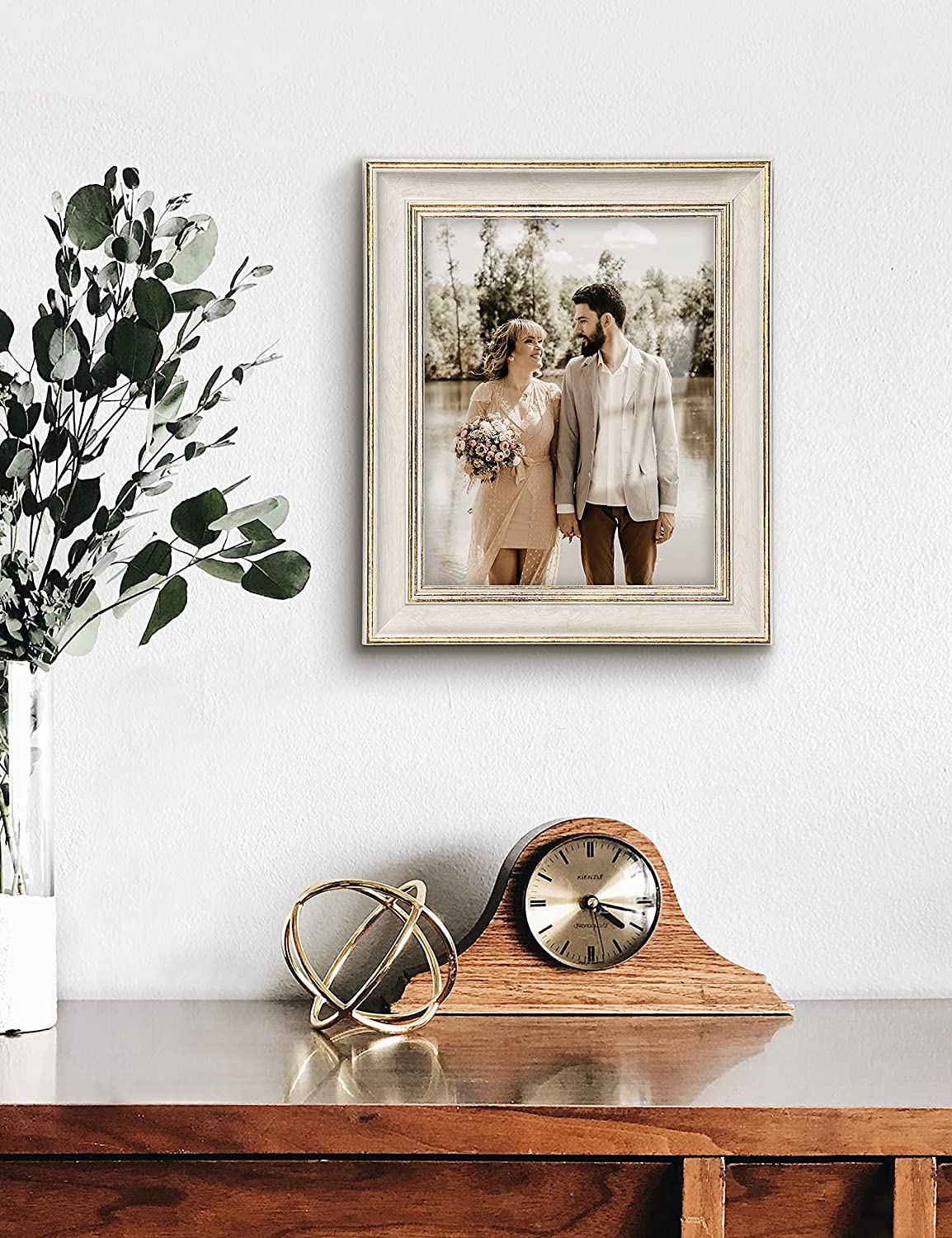 Sonefreiy Picture Frame 8x10 White Gold Vintage Antique Retro Photo Frame Desk and Wall Hanging Family Friends Wedding Gift