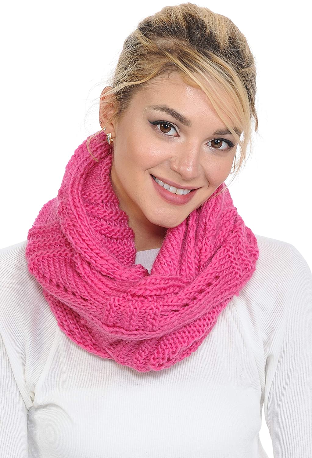 Basico Infinity Scarf | Winter Crochet Knit Scarf in One Size
