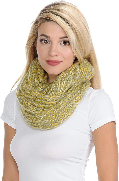 Basico Infinity Scarf | Winter Crochet Knit Scarf in One Size