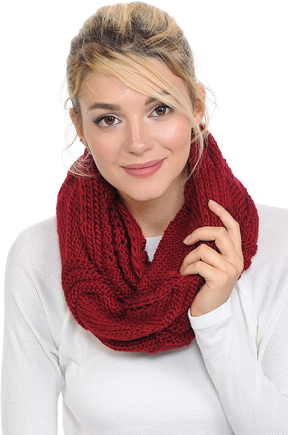 Basico Infinity Scarf | Winter Crochet Knit Scarf in One Size