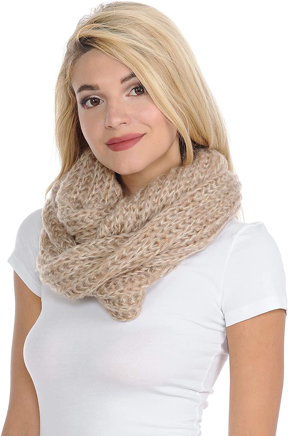 Basico Infinity Scarf | Winter Crochet Knit Scarf in One Size