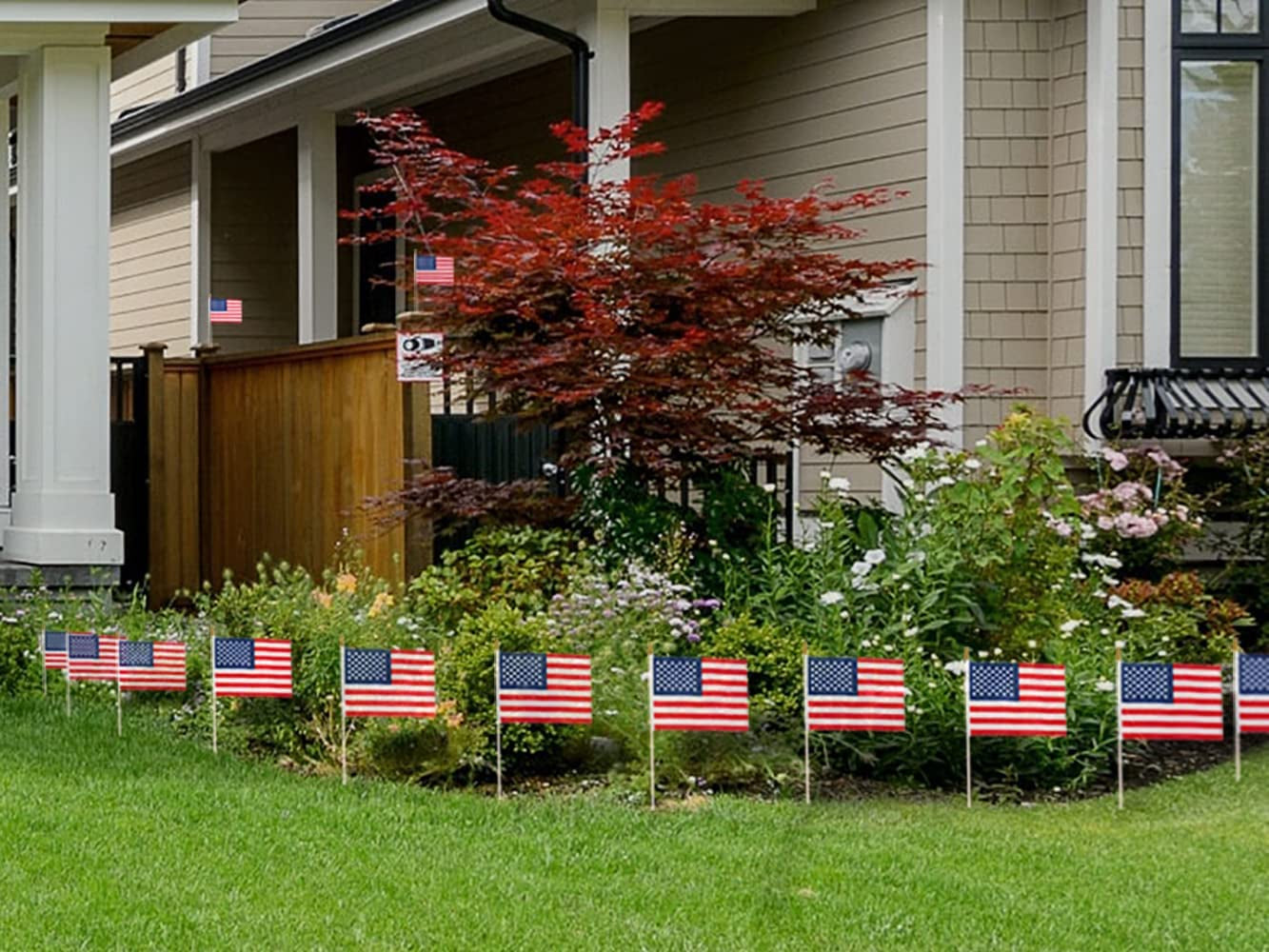  12 Pack Small American Flags on Stick, Small US Flags/Mini American Flag on Stick 4x6 Inch US American Hand Held Stick Flags with Kid-Safe Spear Top