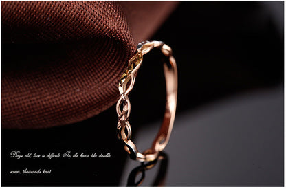 Women's 18k Gold Flower Design Ring