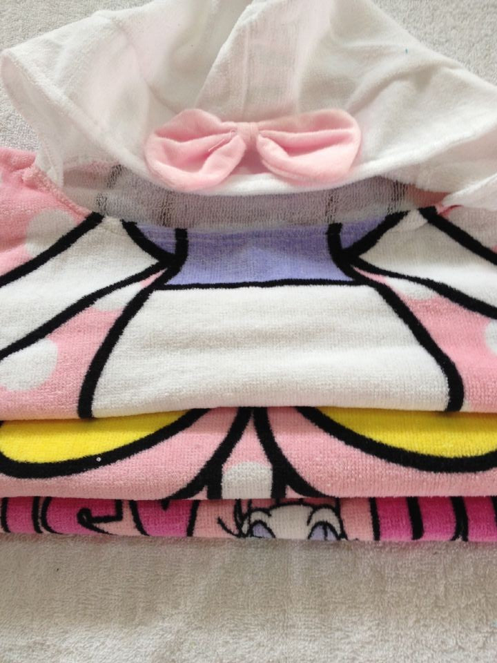 HAKOONA Baby Children Hooded Towel Cotton Fabric Absorbent Soft Bathrobe  Beach Pool Swimming Poncho Cartoon Printed  Wearable