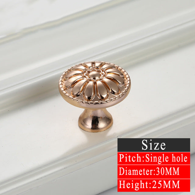 Gold Wardrobe / Dresser Door Handles & Knobs