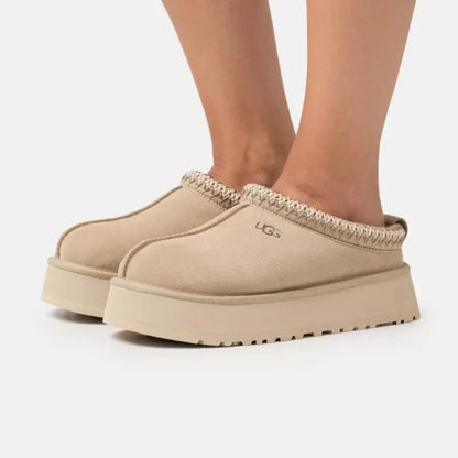 Woman's UGG Tazz Slippers - Mustard Seed - Open Box